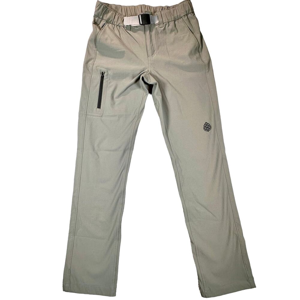 Stio Women's Pinedale hiking pant. Olive green